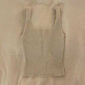 Aritzia Babaton Sculpt Knit Squareneck